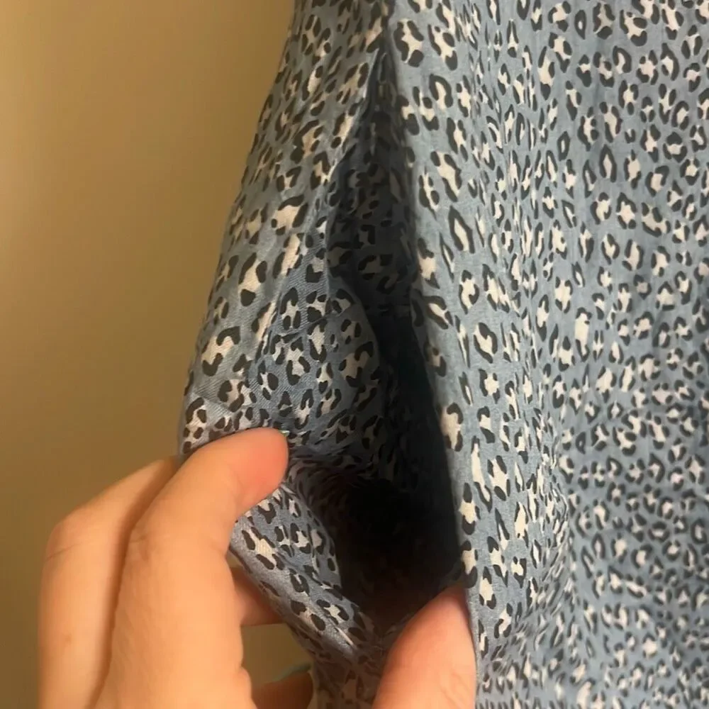 ✨Akris Punto Blue Leopard Midi Sz 6 Dress✨ - Picture 7 of 8